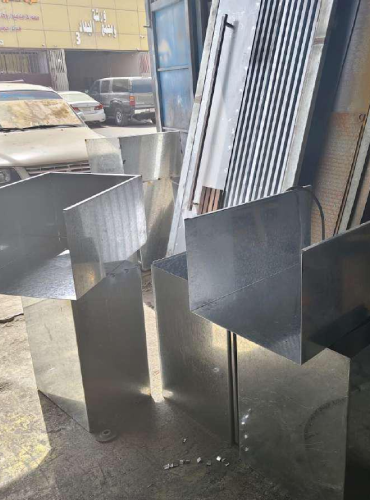 p40